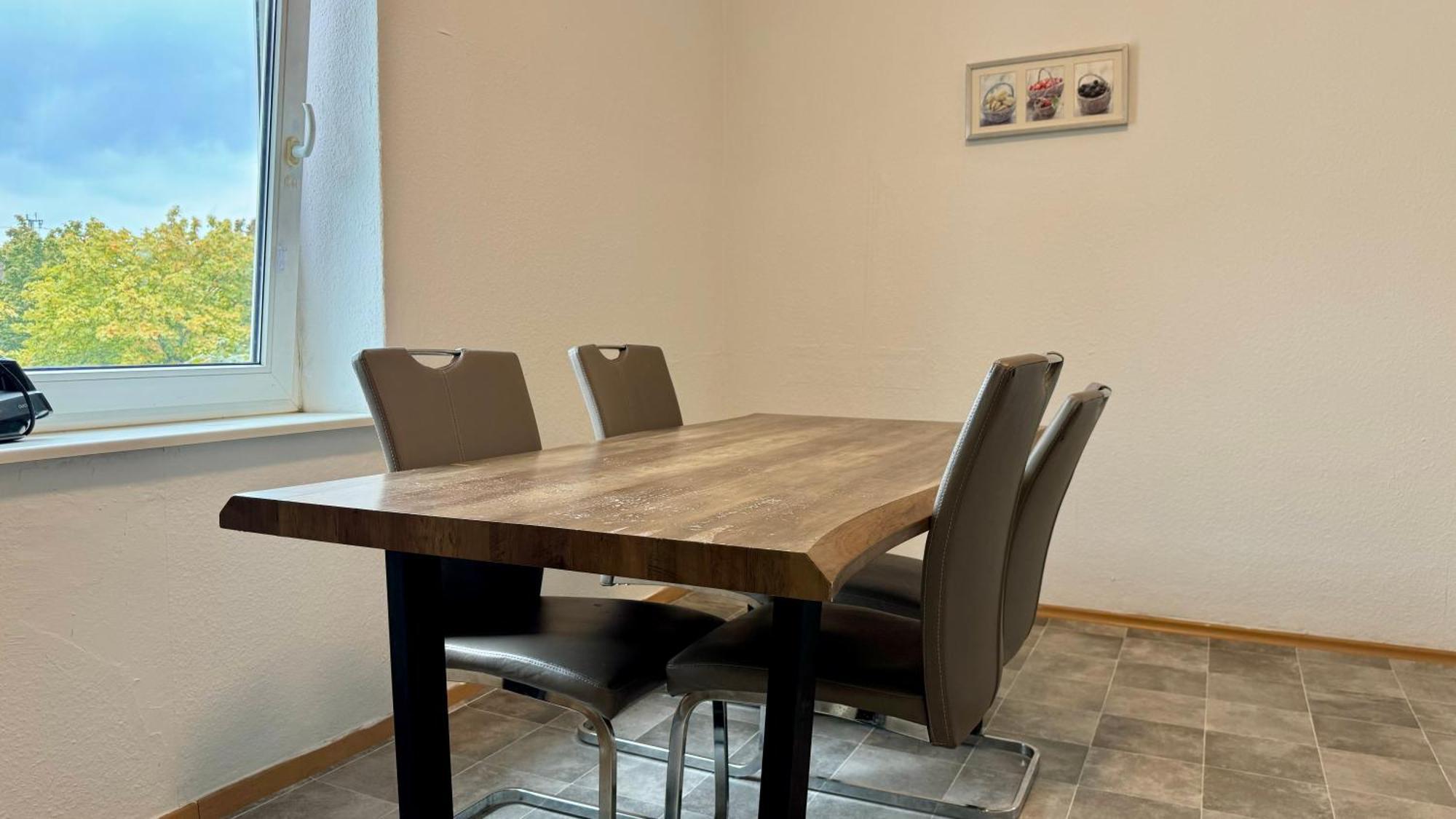 Apartments Im Herzen Von Neumuenster Innenstadt & Hbf Fusslaeufig, Mit Privatparkplatz Eksteriør billede