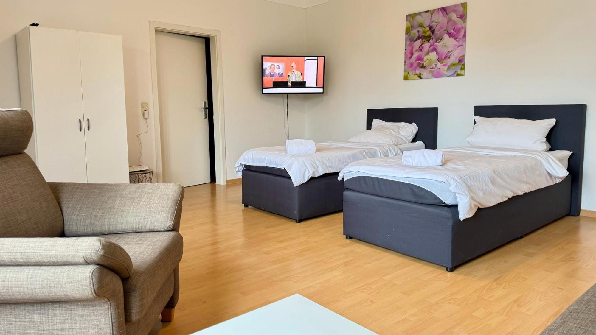 Apartments Im Herzen Von Neumuenster Innenstadt & Hbf Fusslaeufig, Mit Privatparkplatz Eksteriør billede