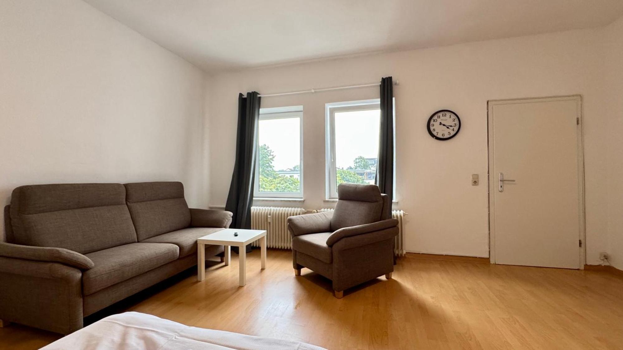Apartments Im Herzen Von Neumuenster Innenstadt & Hbf Fusslaeufig, Mit Privatparkplatz Eksteriør billede