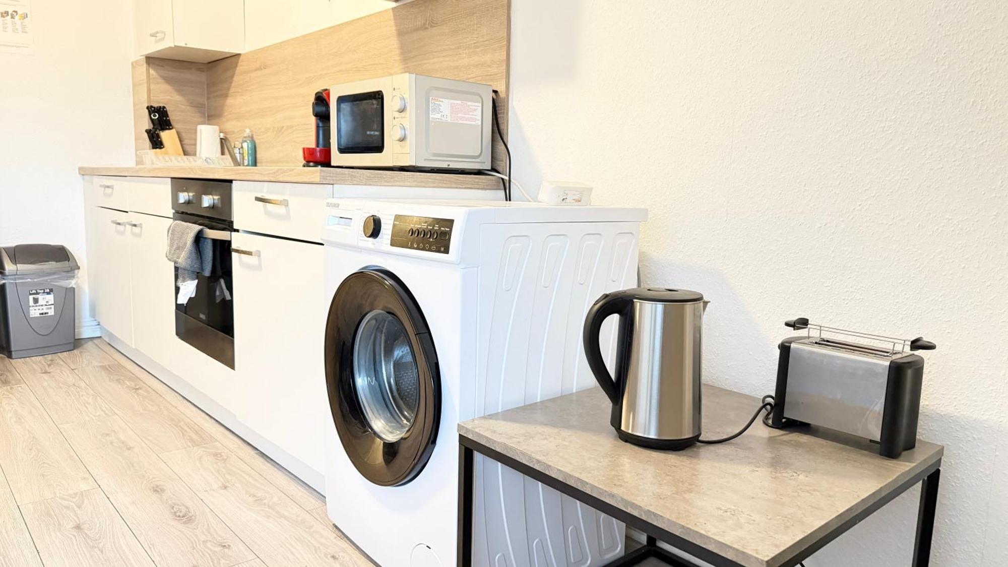 Apartments Im Herzen Von Neumuenster Innenstadt & Hbf Fusslaeufig, Mit Privatparkplatz Eksteriør billede
