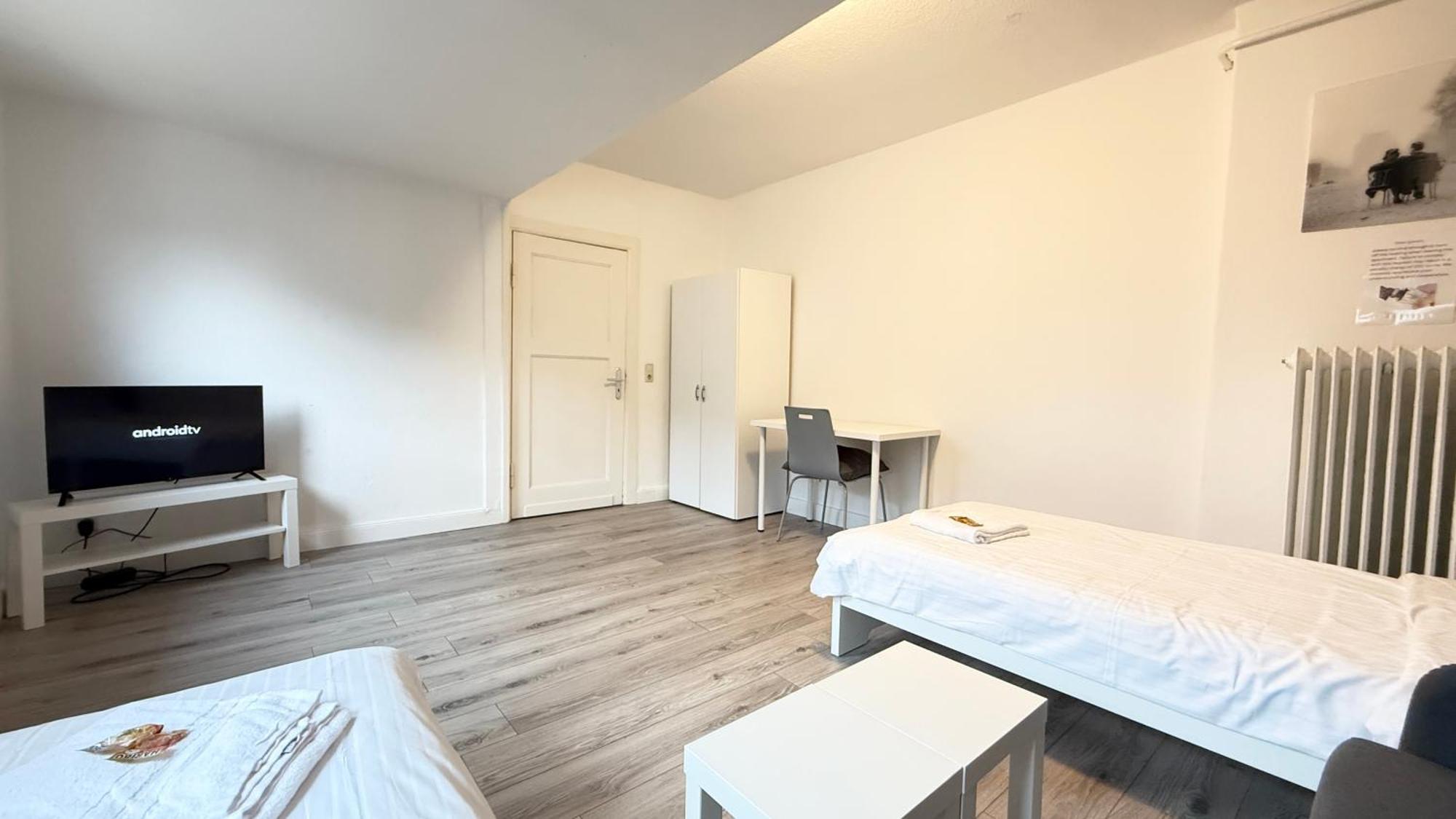 Apartments Im Herzen Von Neumuenster Innenstadt & Hbf Fusslaeufig, Mit Privatparkplatz Eksteriør billede