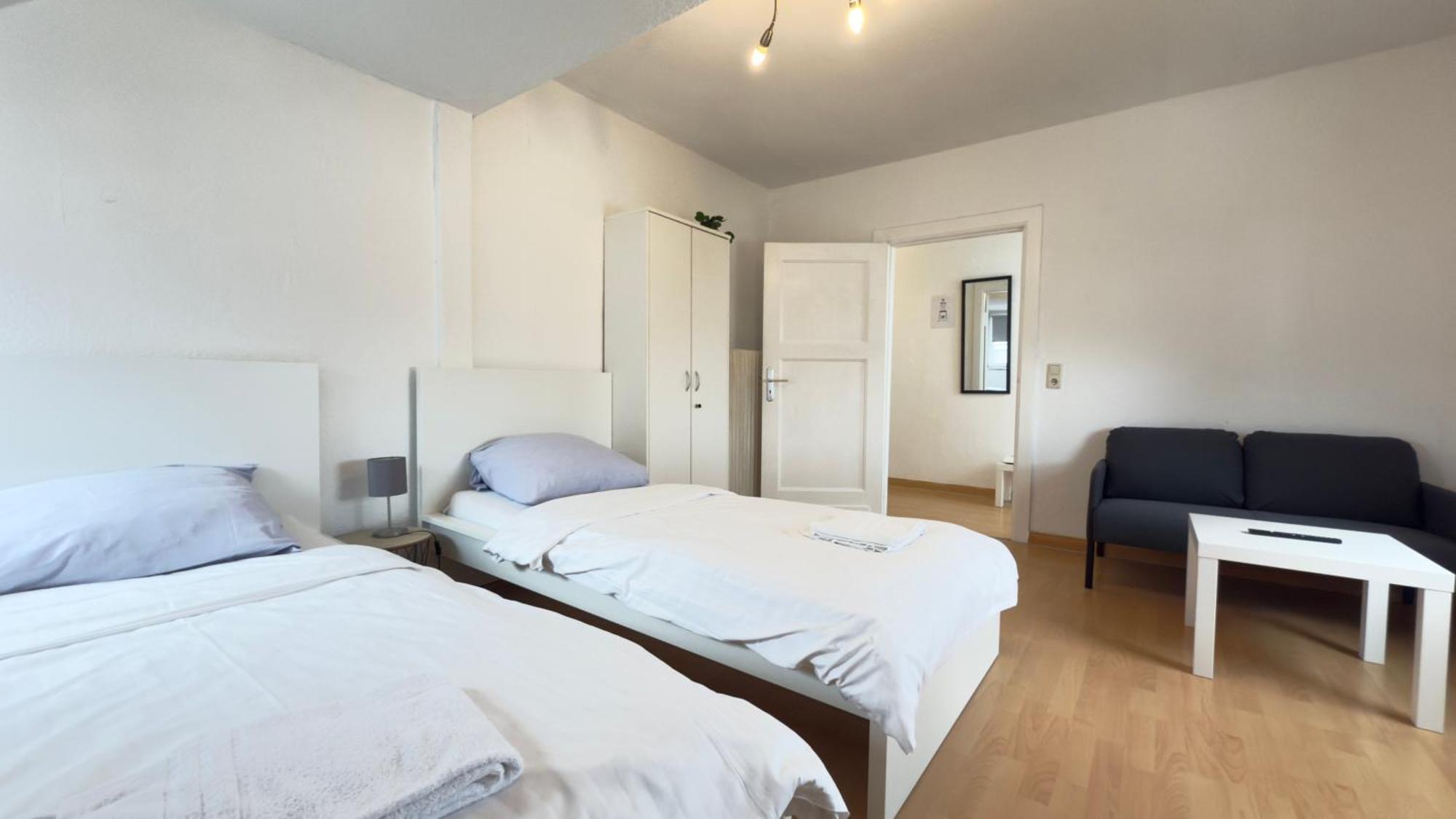 Apartments Im Herzen Von Neumuenster Innenstadt & Hbf Fusslaeufig, Mit Privatparkplatz Eksteriør billede