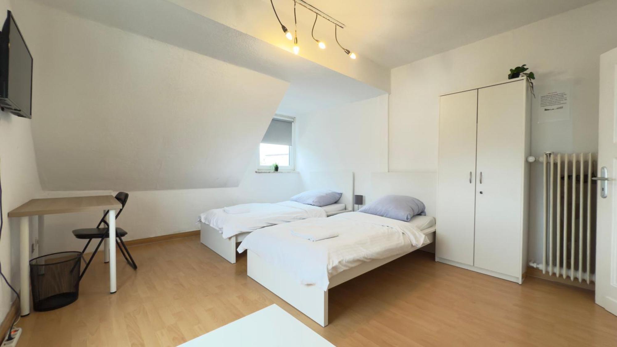 Apartments Im Herzen Von Neumuenster Innenstadt & Hbf Fusslaeufig, Mit Privatparkplatz Eksteriør billede